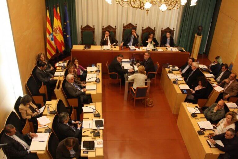El malestar de la FAV escalfa el Ple més tranquil dels darrers mesos