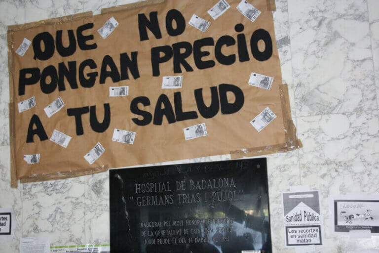 Una família acusa l’Hospital de Can Ruti de no haver ingressat la seva filla malalta