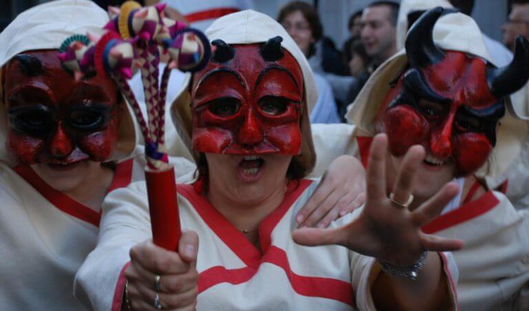 Les entitats de cultura popular celebren 10 anys de vida amb activitats pels més petits