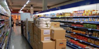 Lliurament aliments 2.JPG