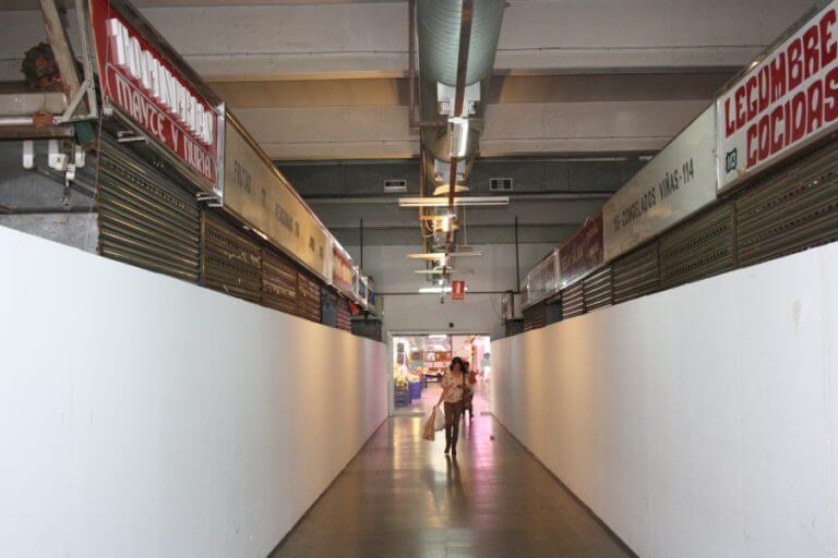 Llefià no vol esperar més la reforma del seu mercat