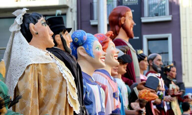 La 2a Fira de Gegants i Capgrossos de Badalona ja escalfa motors
