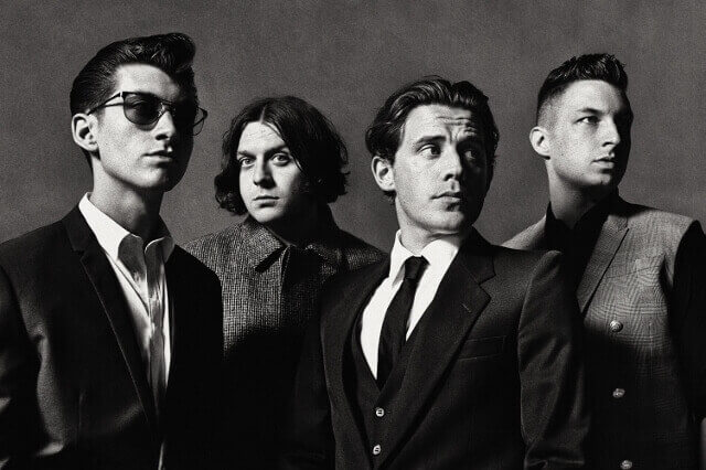 r_640_426_arctic_monkeys_640x426.jpg