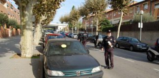 Av. Martí Pujol-vehicles.jpg
