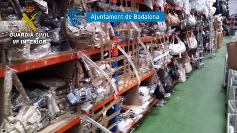 Guàrdia Urbana i Guàrdia Civil comissen productes falsificats per valor de 6,3 milions a BDN