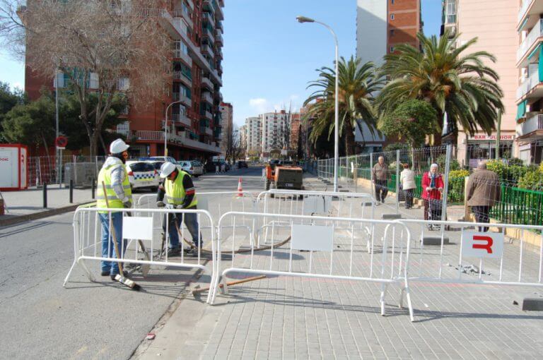 Comencen les obres de remodelació al carrer Austràlia de Llefià