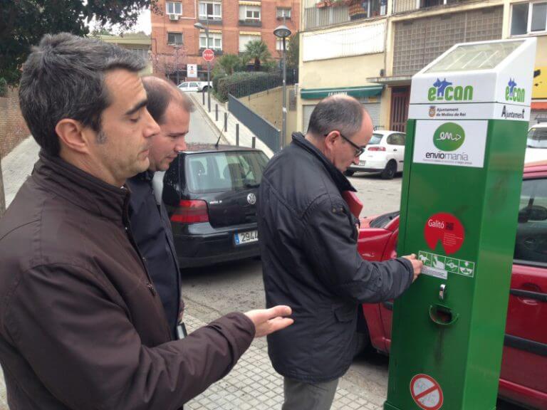 CiU proposa mesures per a millorar la convivència entre gossos i usuaris