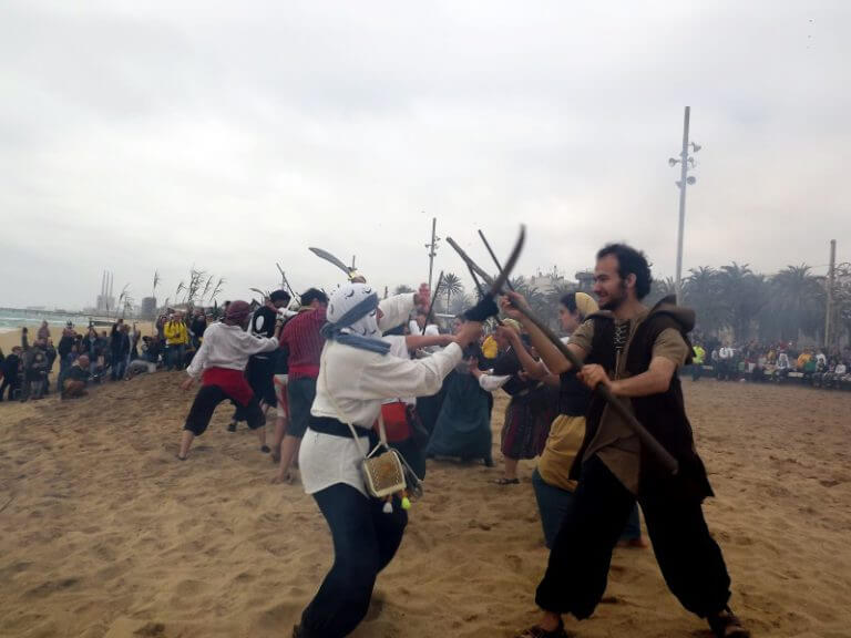 Badalona atura la seva conquesta pirata durant la Festa Medieval
