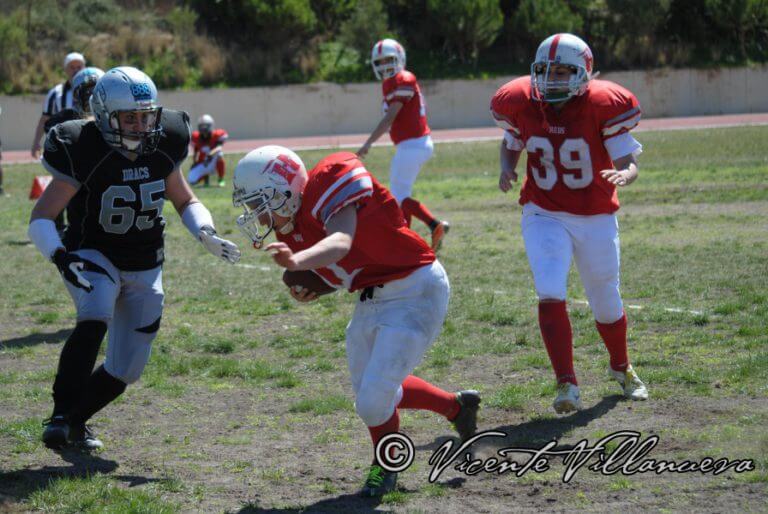 Les Dracs Girls planten cara a Vallès Reds amb un 19-14