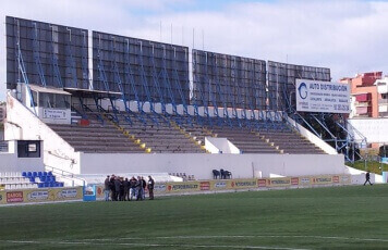 tribuna1.jpg