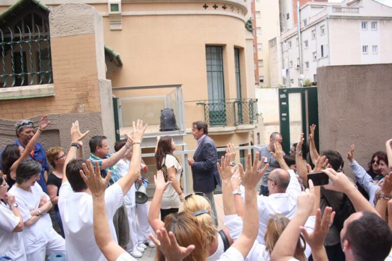 Els treballadors de l’Hospital Municipal reclamen els 7 milions en sous retinguts des de 2010