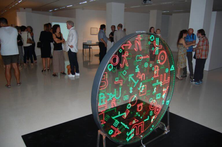 Art i ciència es donen cita al Centre Cultural El Carme