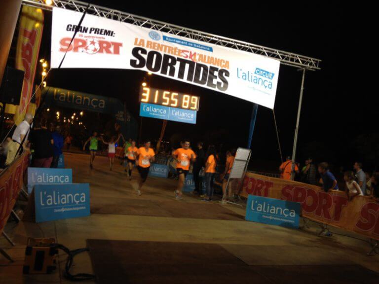 Més de 450 persones corren en la Rentrée 5K de Badalona