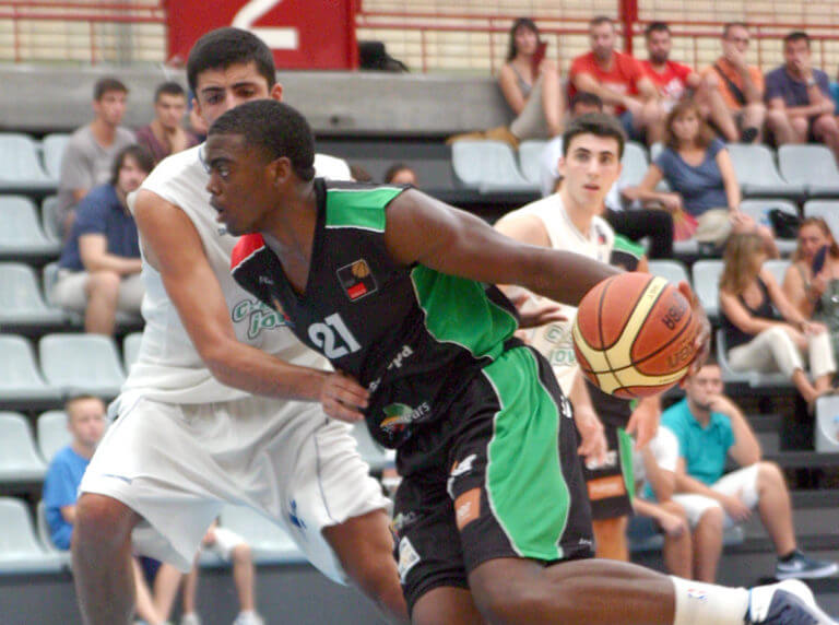 El Palma es mostra intractable al Joan Busquets (57-76)
