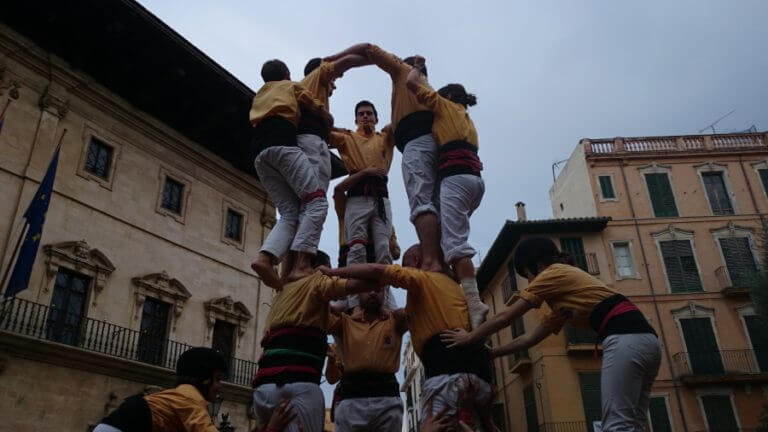 Bon paper dels Castellers de Badalona en la seva visita a Mallorca