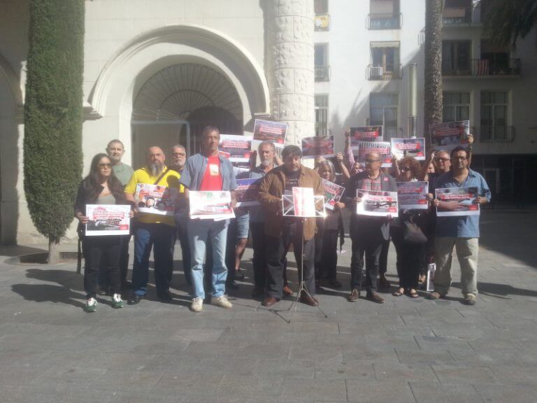 Una plataforma político-social d’esquerres presenta a Badalona una campanya pel doble ‘Sí’