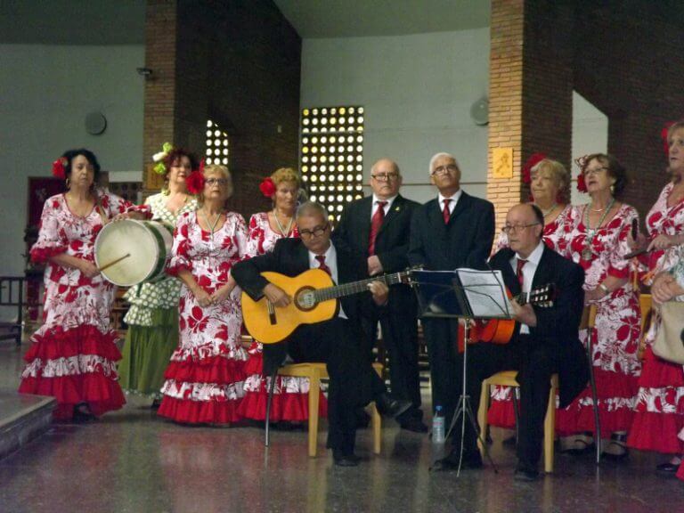 Més de 300 persones celebren el dia de Sant Rafael a la Casa de Còrdova