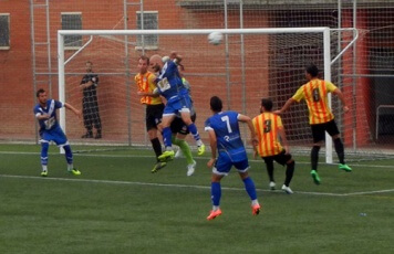 Lliga2014_2015_Bdn_SantAndreu03.jpg