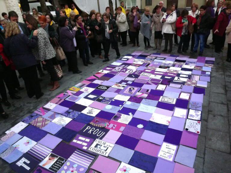 Badalona commemora el Dia internacional contra la violència de gènere