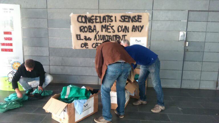 Treballadors de l’Ajuntament denuncien el mal estat dels seus uniformes