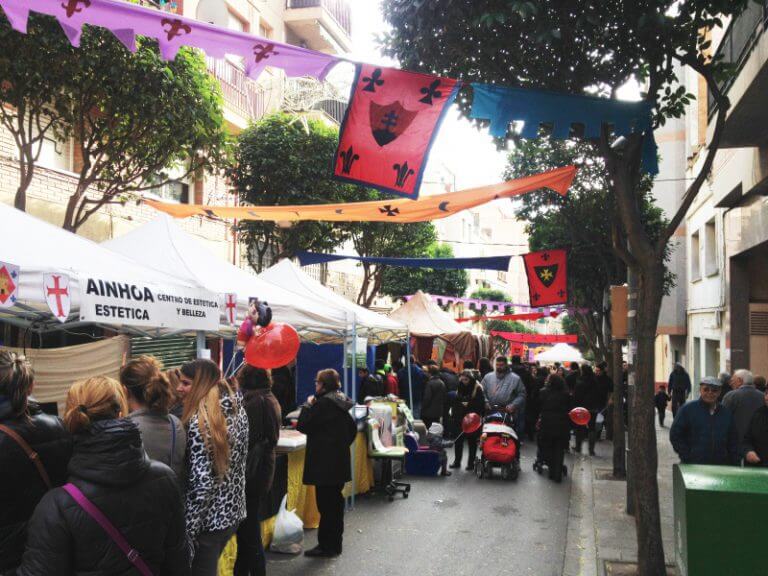 El carrer Pérez Galdós celebra la 5a Fira Medieval amb èxit