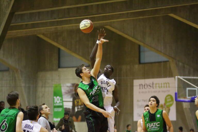 El júnior s’oblida de guanyar (62-65)