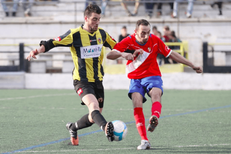 El Lloreda atura la ratxa del líder (2-2)