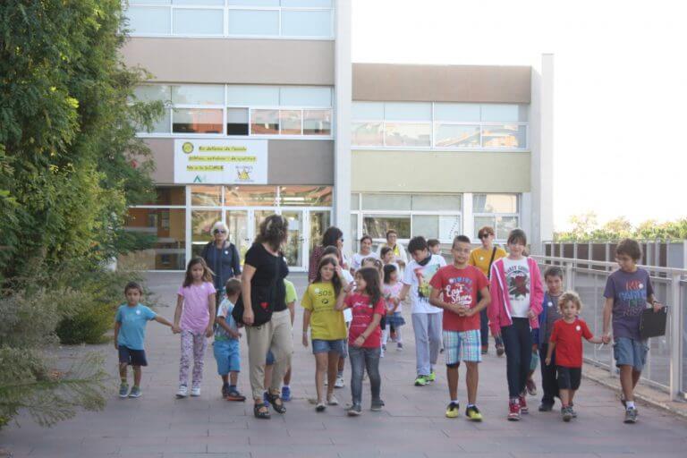 Badalona engega la campanya de preinscripció escolar