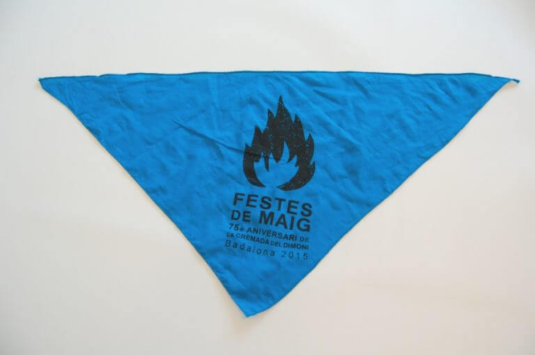 El mocador de les Festes de Maig 2015, ja a la venda
