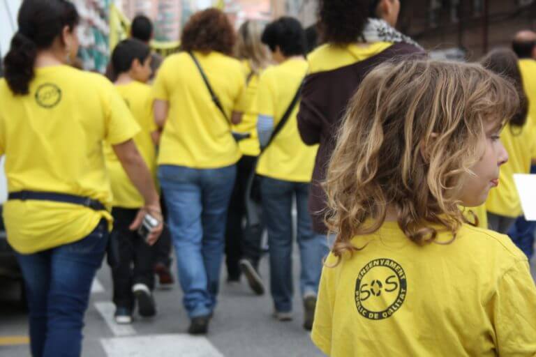 La comunitat educativa celebra la diada de l’escola pública al parc de Montigalà