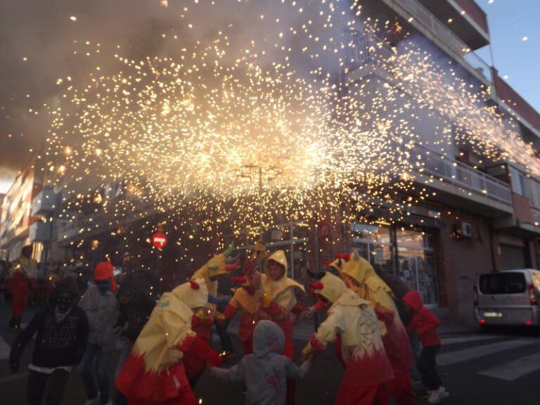 Els barris de Llefià, Canyadó, Morera, Sant Crist i Sistrells celebren les seves festes