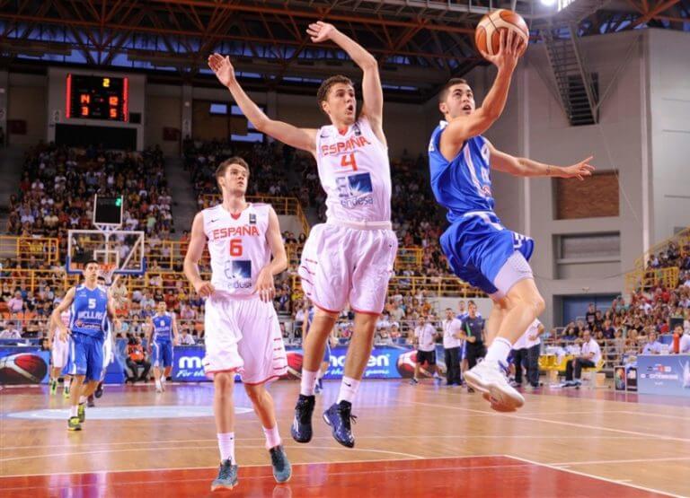 S’acaba el somni de la U19 i de Xabi López (59-70)