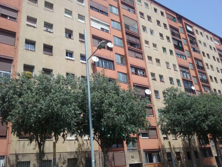 L’Agència de l’Habitatge comença a rehabilitar façanes de Sant Roc
