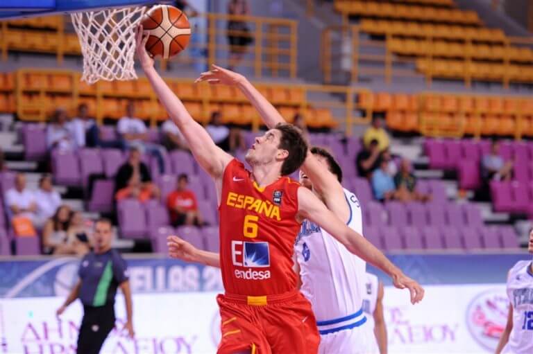 Estrena complicada per Xabi López i Óscar Amo (58-64)