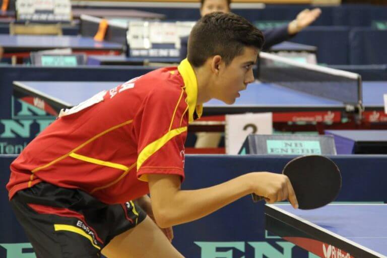 Adrià Fernàndez becat al CAR de Sant Cugat