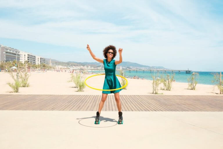 El passeig Marítim acull un festival de patinatge, ball i música que vol batre un rècord Guinness