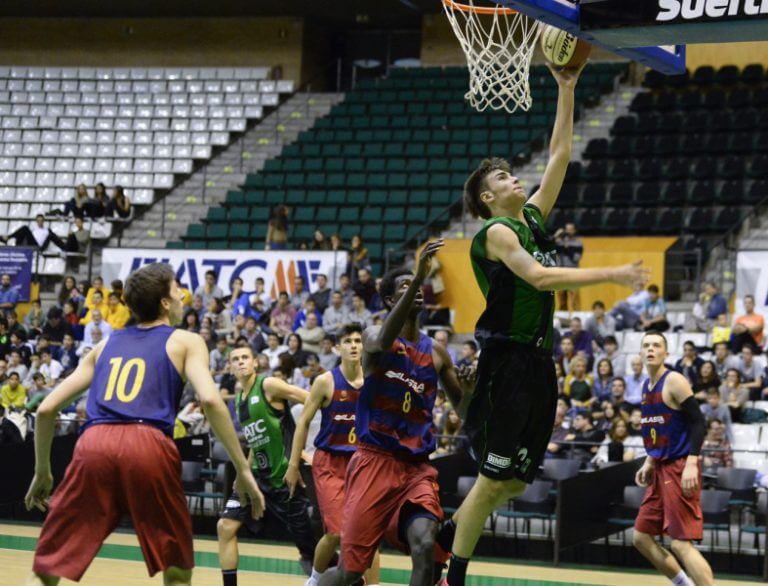 Lluita excel·lent; desenllaç cruel (55-58)