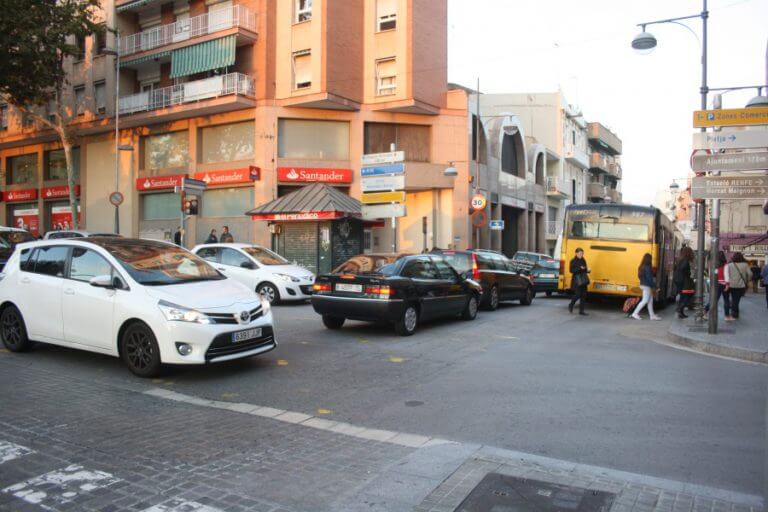 El camí cap a la prohibició dels cotxes al centre de Badalona