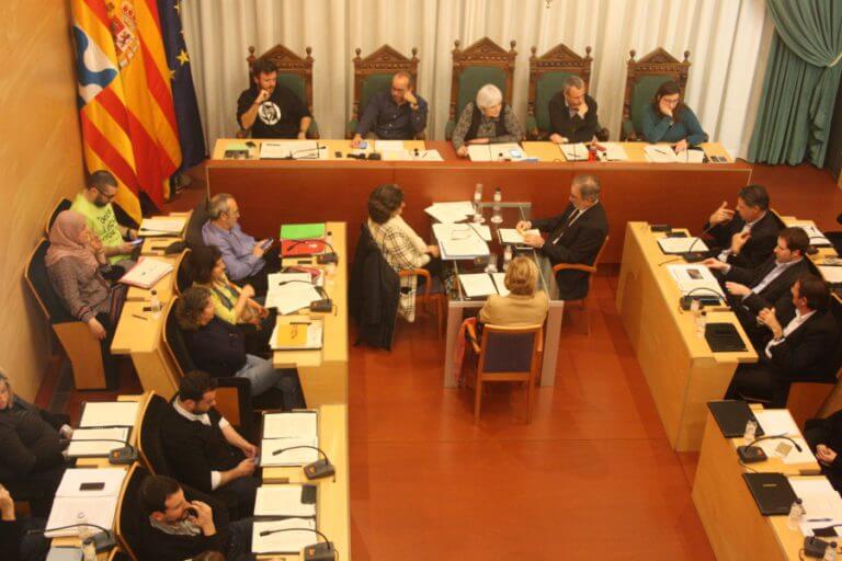 El govern assenyala Garcia Albiol per l’ús de les xarxes socials i escalfa el Ple