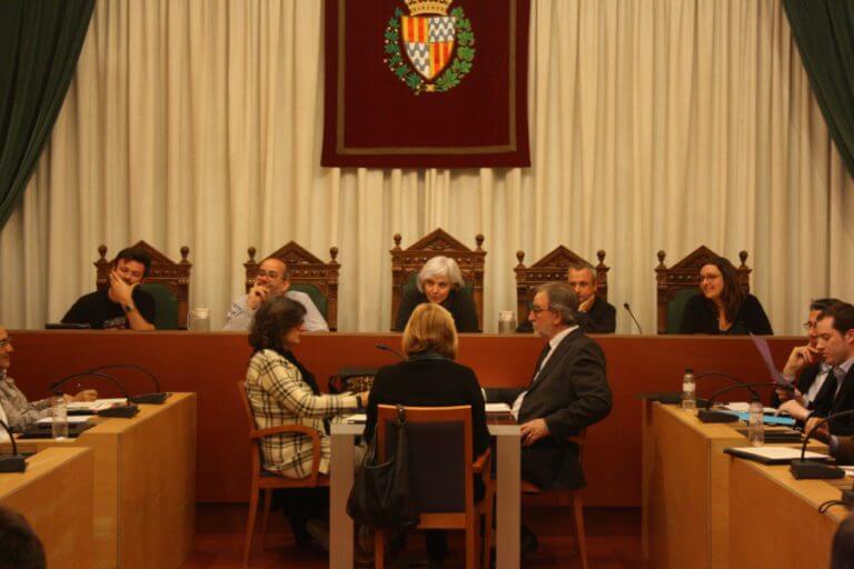 El Ple demana al govern municipal que detalli el full de ruta de la seva gestió