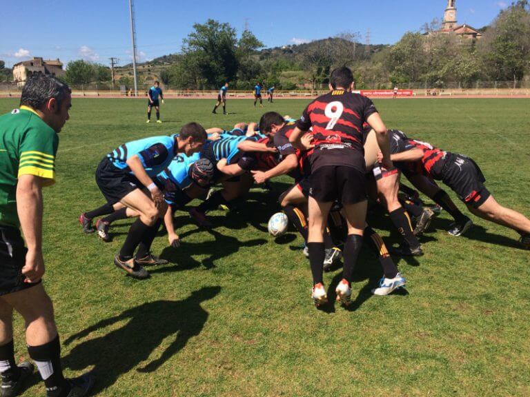 El Rugby Badalona no aconsegueix apoderar-se del campionat de la tercera catalana