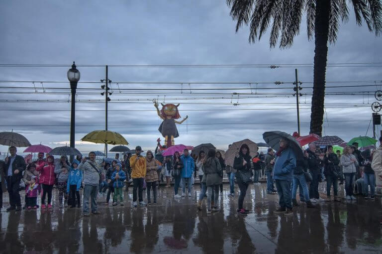La Dimonieta es rebel·la i sobreviu un dia més gràcies a la pluja
