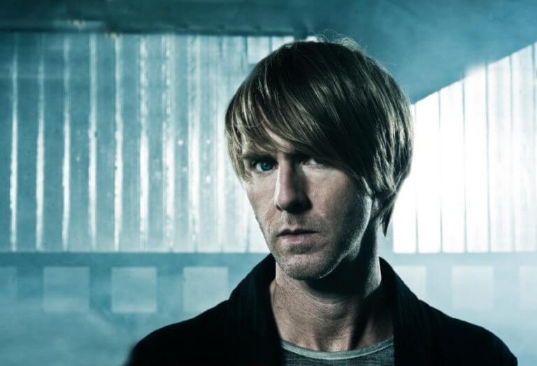 El Sónar escalfa motors a Badalona amb l’actuació ‘secreta’ del DJ Richie Hawtin