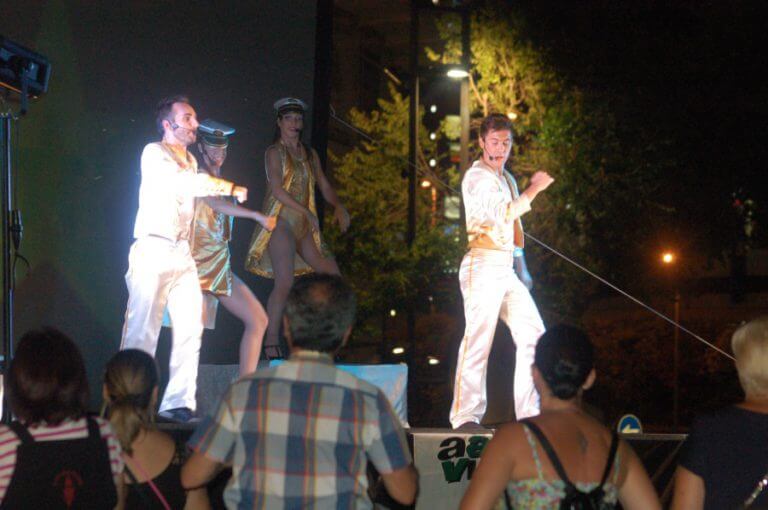 Les festes dels barris arriben a Can Clarís, Front Marítim i Montigalà-Batllòria