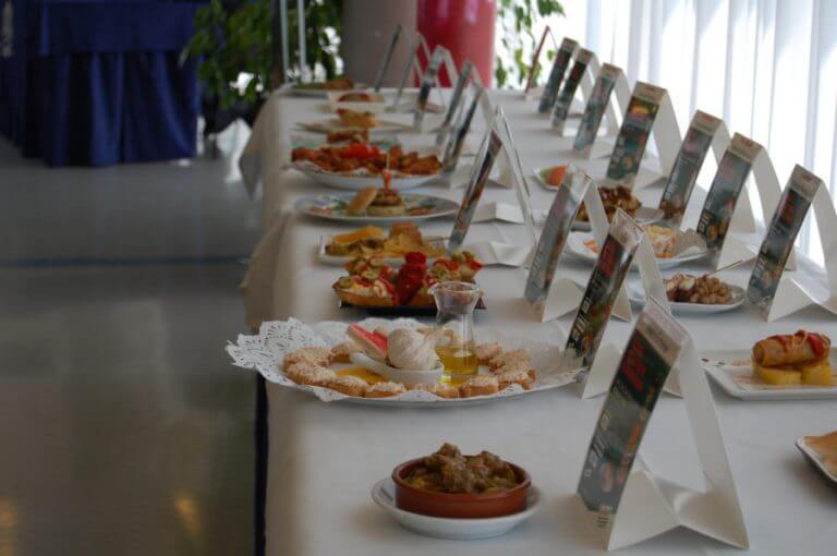 Una trentena de bars participen a la Ruta de la Tapa de Badalona