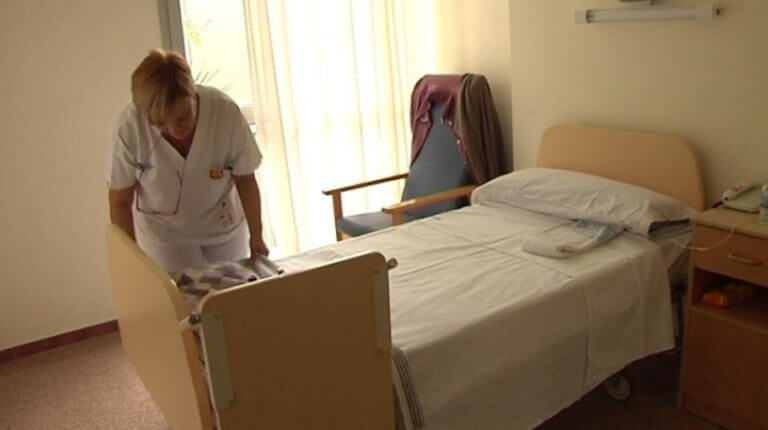 El Sociosanitari El Carme recupera els 43 llits tancats per les retallades