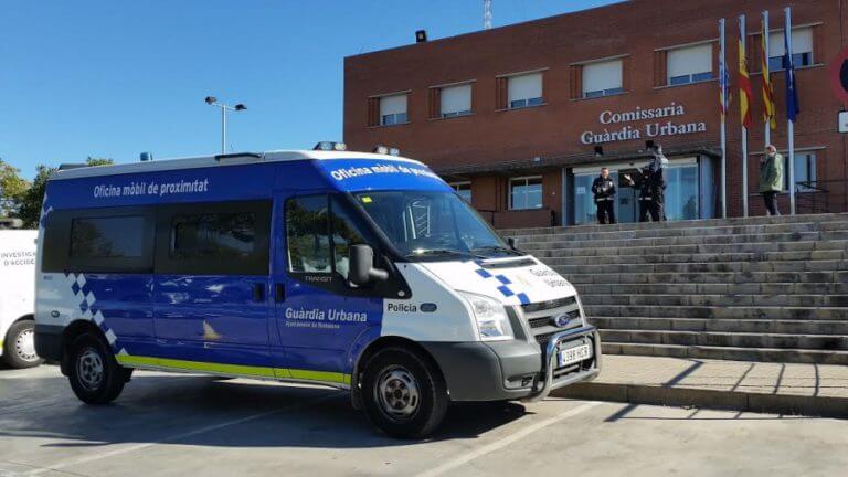 De Unitat Omega a comissaria mòbil: la nova oficina de proximitat de la Guàrdia Urbana