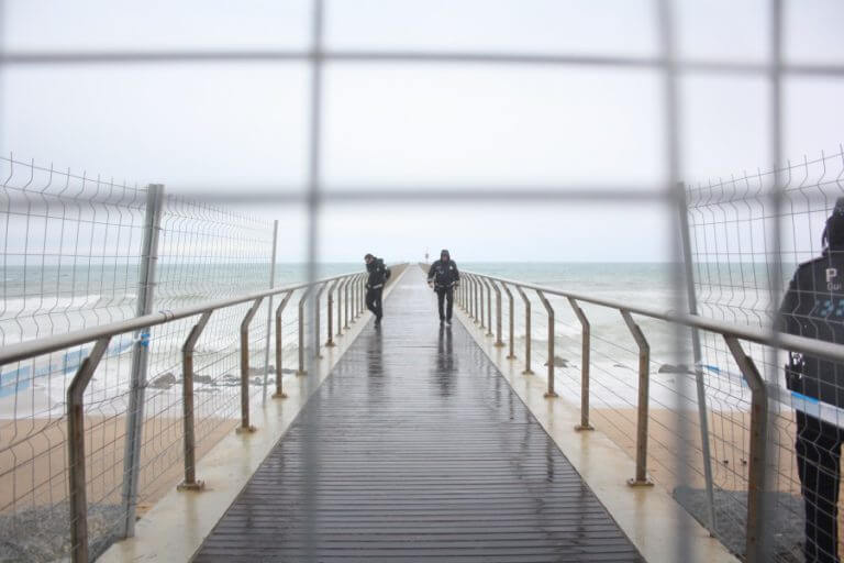 Badalona decreta l’estat d’emergència pels danys del temporal marítim