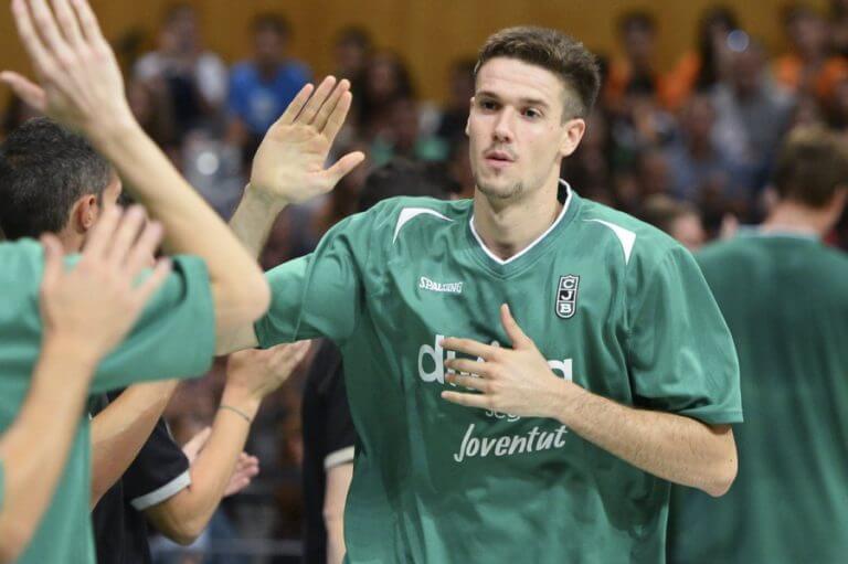 López-Arostegui reapareix: “Farem el possible per lluitar pel play-off amb el Prat”