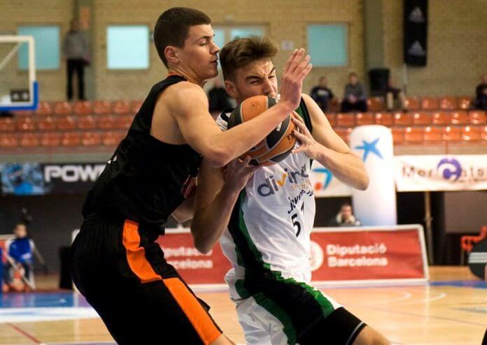 alejandro-galan-u18-divina-seguros-joventut-badalona-angt-hospitalet-2017-jt16-photo-paco-largo.jpg